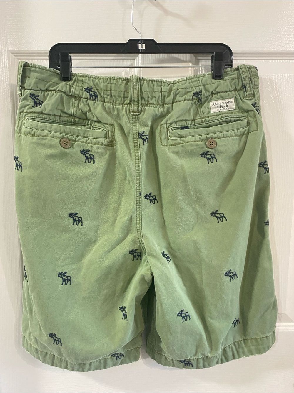 VINTAGE Y2K Abercrombie & Fitch Mens 36 Olive Green Moose Logo Distressed Shorts - Picture 4 of 8